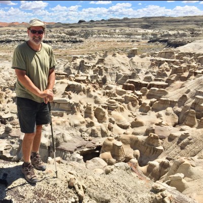 Admiring the late Cretaceous hoodoos in Bisti De Nazin, Northwestern New Mexico.&nbsp;