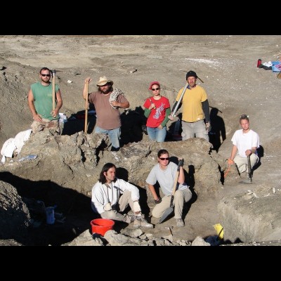 Dreadnoughtus Excavation Team