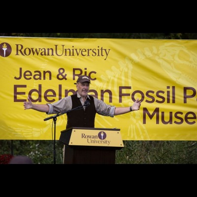 Lacovara at the Edelman Fossil Park groundbreaking